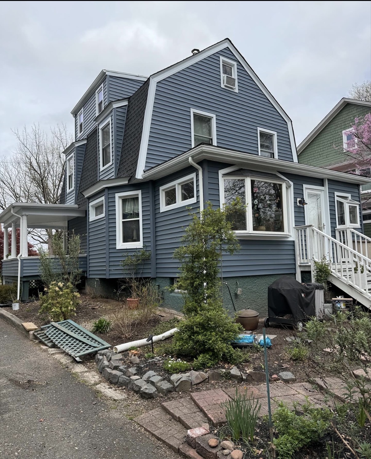 After — finished navy side